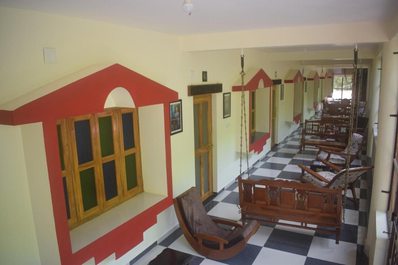 Sharad Baug Homestay ภุช ภายนอก รูปภาพ