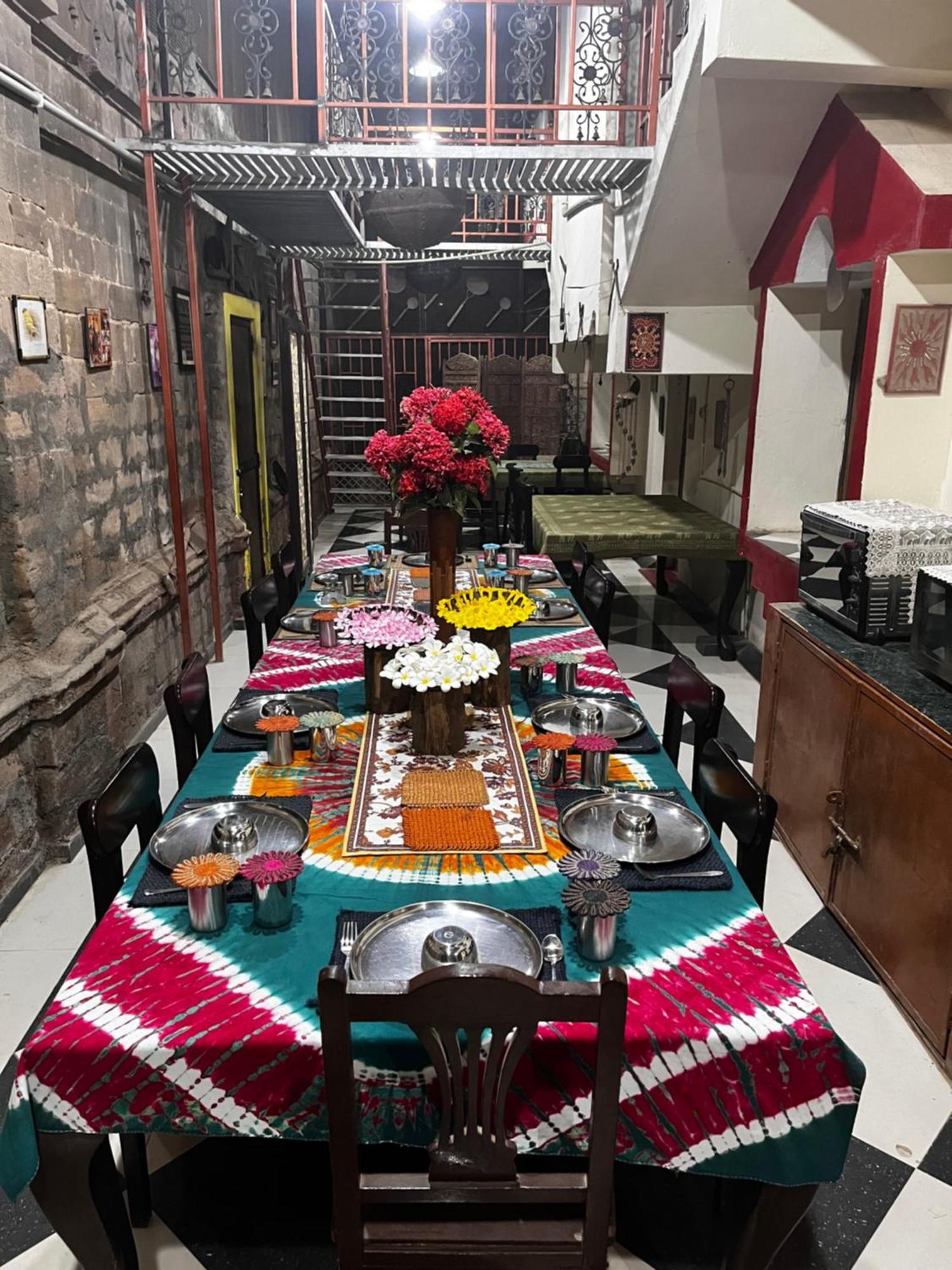 Sharad Baug Homestay ภุช ภายนอก รูปภาพ