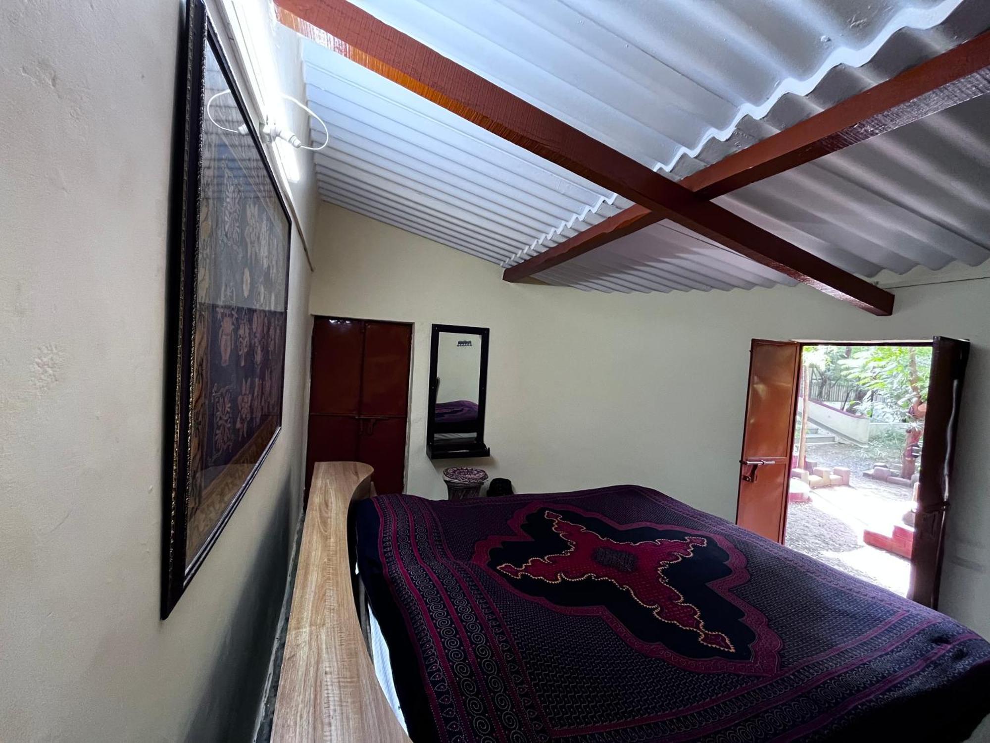 Sharad Baug Homestay ภุช ภายนอก รูปภาพ