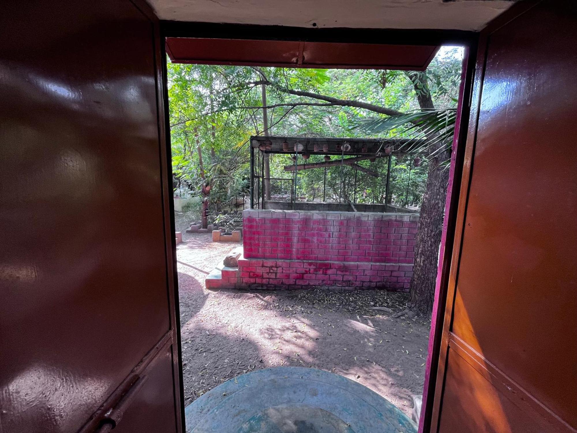 Sharad Baug Homestay ภุช ภายนอก รูปภาพ